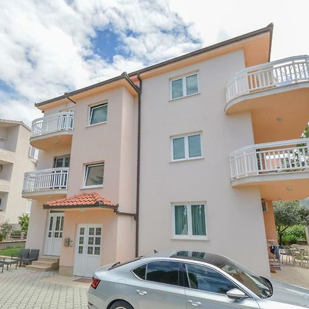 Apartments Lupe Split Exterior photo
